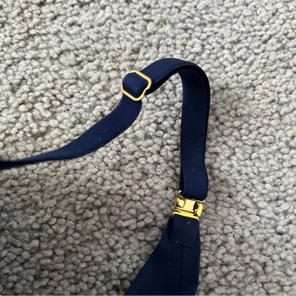 Victoria’s Secret Incredible Perfect Shape Bra - Picture 5 of 8